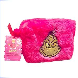 Grinchy Wash Bag Set NWT